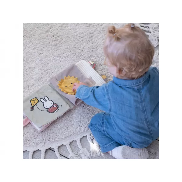 Little Dutch Textilní knížka s aktivitami králíček Miffy Fluffy