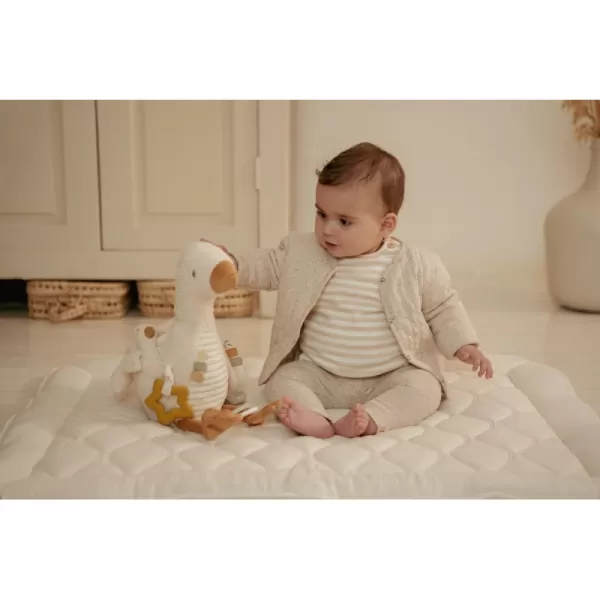 Little Dutch Husa plyšová s aktivitami Newborn Naturals