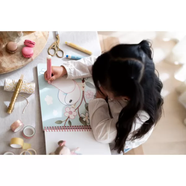 Little Dutch Omalovánky s pastelkami Zahrada Rosa