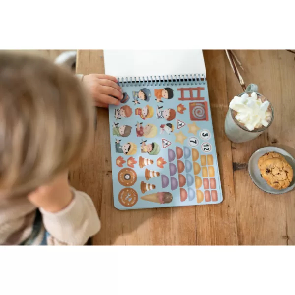 Little Dutch Kniha s vystřihovacími auty Jim